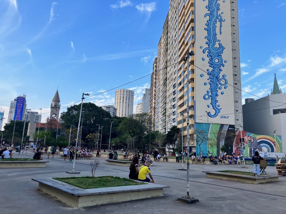 ABAIXO-ASSINADO -  Praça Roosevelt é do Povo!